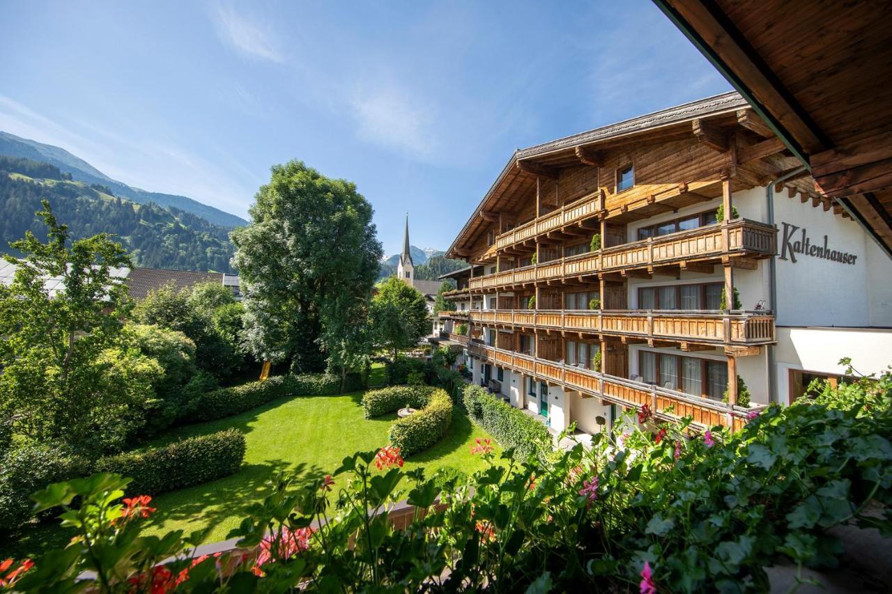 Das Gemuetliche Dorfhotel Kaltenhauser Холерсбах им Пинцгау Екстериор снимка