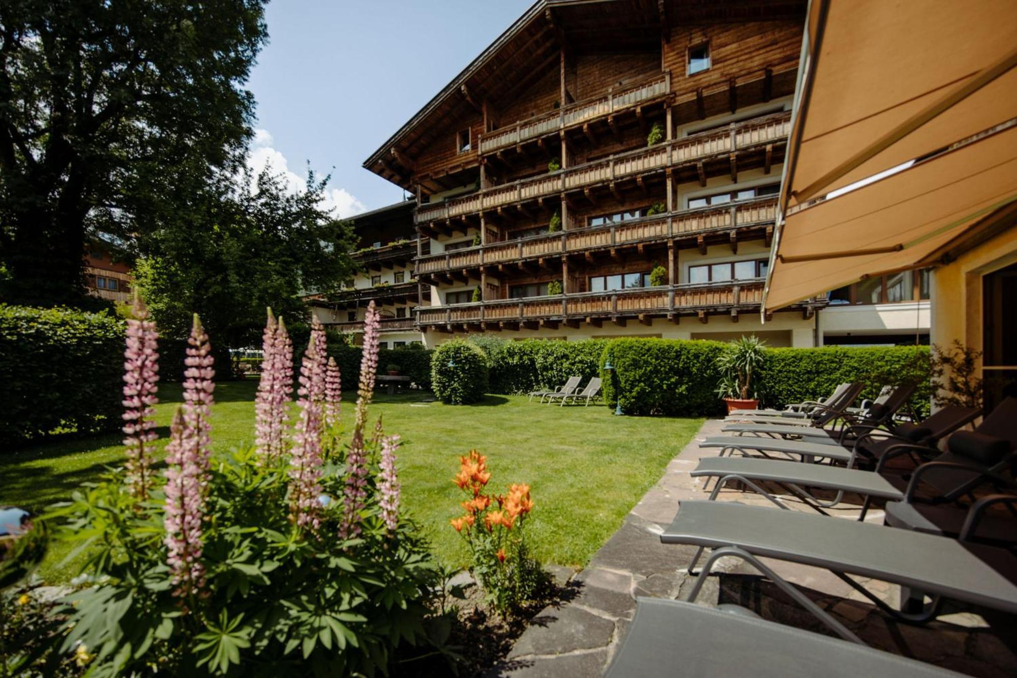 Das Gemuetliche Dorfhotel Kaltenhauser Холерсбах им Пинцгау Екстериор снимка
